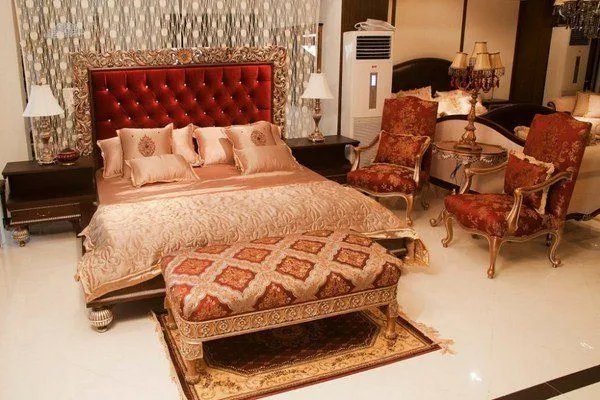 10 Dekorasi Kamar Pengantin Unik yang Bisa Kamu Nikmati Bersama Pasangan Halalmu Nanti 18