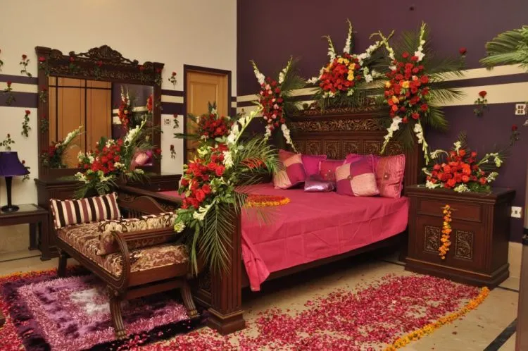 10 Dekorasi Kamar Pengantin Unik yang Bisa Kamu Nikmati Bersama Pasangan Halalmu Nanti 15