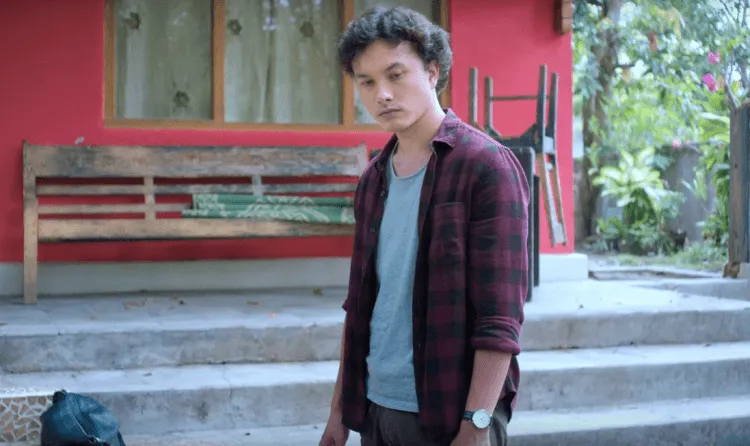 Prediksi Kisah Rangga dan Cinta di AADC 2 Dari Mengulik Puisi Rangga 10