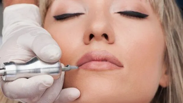 Cantik Harusnya Bikin Nyaman, Bukan Kesakitan. 8 Tips Cantik Anti Sakit Ini Layak Kamu Terapkan! 12