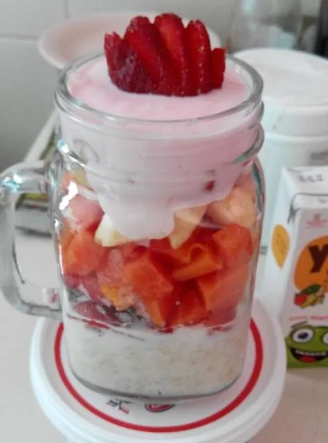 Nggak Suka Rasa Yoghurt yang Terlalu Asam? Resep Olahan Yoghurt Ini Akan Menyelamatkan! 15