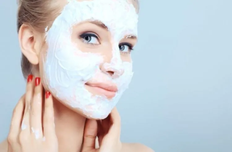 8 Resep Masker DIY yang Bisa Bikin Wajahmu Tambah Kece 12