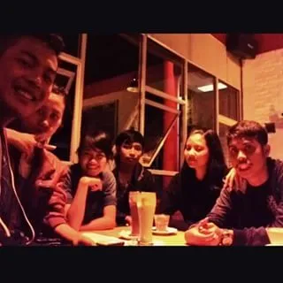 Senang dan Haru Jadi Satu: Ini 13 Momen yang Kamu Rasa Saat Pulang ke Kampung Halamanmu! 14