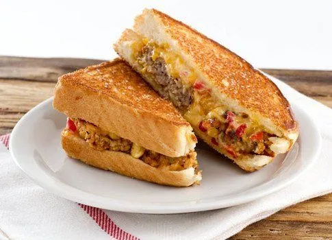 7 Resep Cara Buat Sandwich yang Simple & Sederhana 10