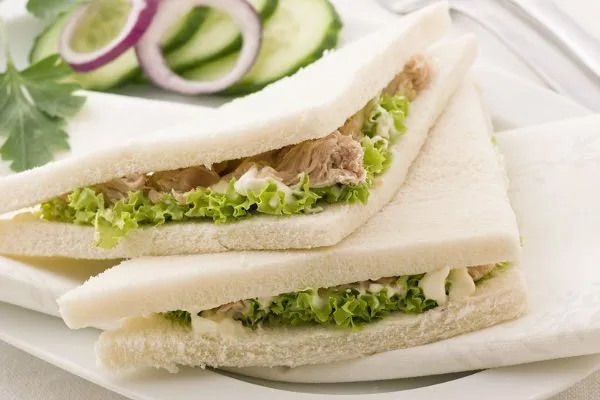7 Resep Cara Buat Sandwich yang Simple & Sederhana 8