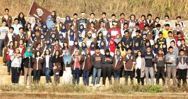 26 Suka-Duka yang Paling Sering Kamu Rasa Sebagai Mahasiswa ITB. Anak ITB Sejati, Pasti Ngerti! 35
