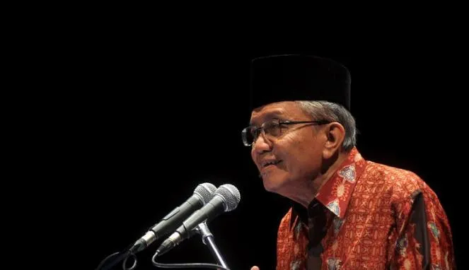 Jangan Cuma Anak Sastra Aja yang Kenal Mereka. Kamu Juga Layak Tahu Karya 7 Penyair Besar Ini 13