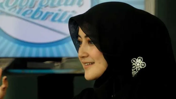 16 Komentar yang Hampir Pasti Bakal Kamu Dapat, Saat Baru Mulai Berhijab 23