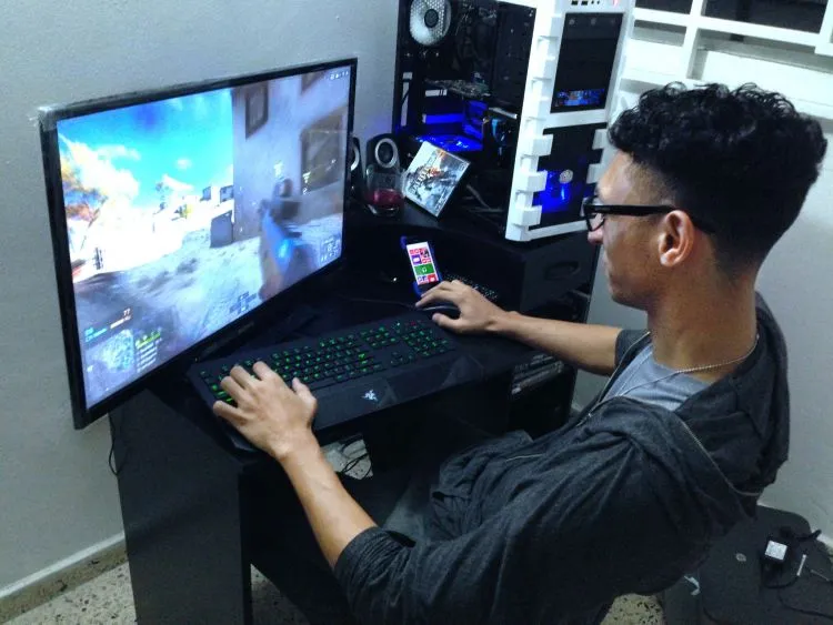 Walau Terlihat Kekanakan, Cowok Gamer Sebenarnya Jauh Lebih Siap Kamu Ajak Menuju Pelaminan 12