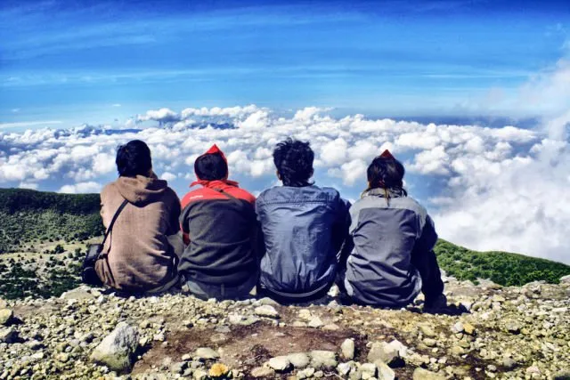 7 Tips yang Bisa Jadi Referensi, Biar Kamu Gak Canggung Pas Ketemu Teman Lama Lagi! 8