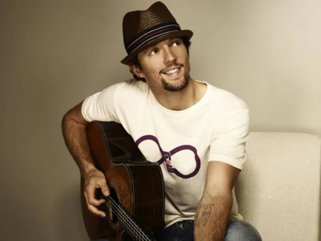 John Mayer, Jason Mraz, Atau Fedi Nuril? Ini 11 Alasan Kenapa Gitaris Itu Layak Jadi Pendampingmu 15