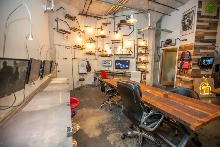 14 Desain Co-Working Space yang Bakal Bikin Kamu Iri. Mau Deh Punya Kantor Kayak Gini! 16