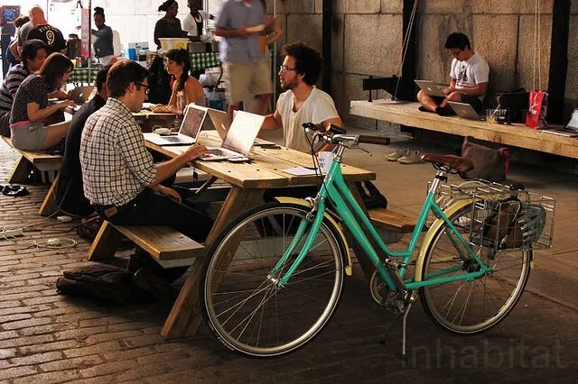 14 Desain Co-Working Space yang Bakal Bikin Kamu Iri. Mau Deh Punya Kantor Kayak Gini! 15