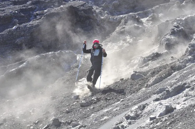 Muncak Dulu, Nikahnya Kapan-kapan. Toh Naik Gunung Lebih Gampang Dari Naik Pelaminan 16