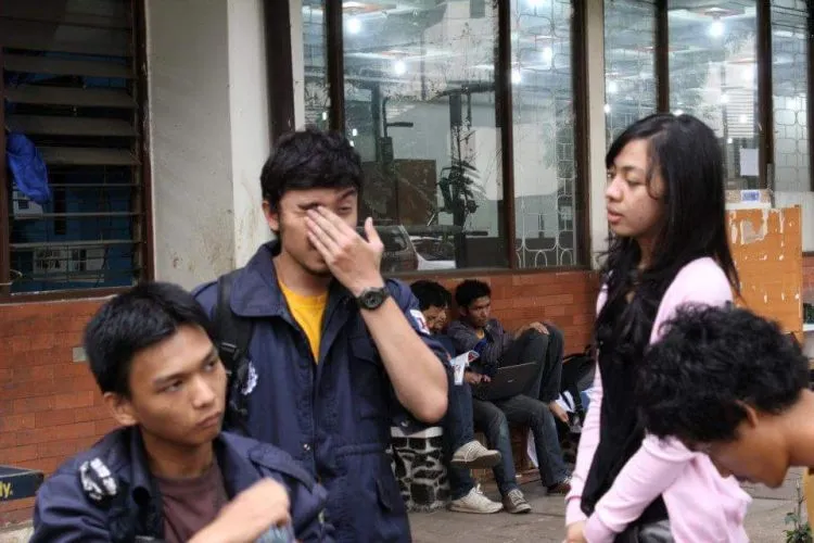 26 Suka-Duka yang Paling Sering Kamu Rasa Sebagai Mahasiswa ITB. Anak ITB Sejati, Pasti Ngerti! 38