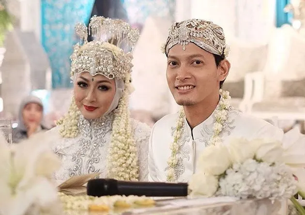 8 Fakta Soal Proses Ta'Aruf Fedi Nuril dan Vanny Widyasasti. Sweet dan Adem di Hati 15