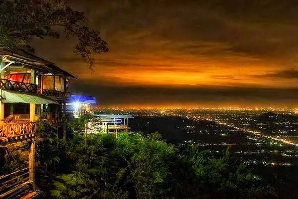 Jogja Itu Gak Ada Habisnya. 7 Destinasi Ini Layak Disambangi Untuk Sore Harimu di Jogja! 8