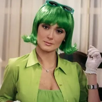 18 Hal yang Pasti Bikin Nostalgia, Kalau Kamu Pernah Hobi Nonton Telenovela 28