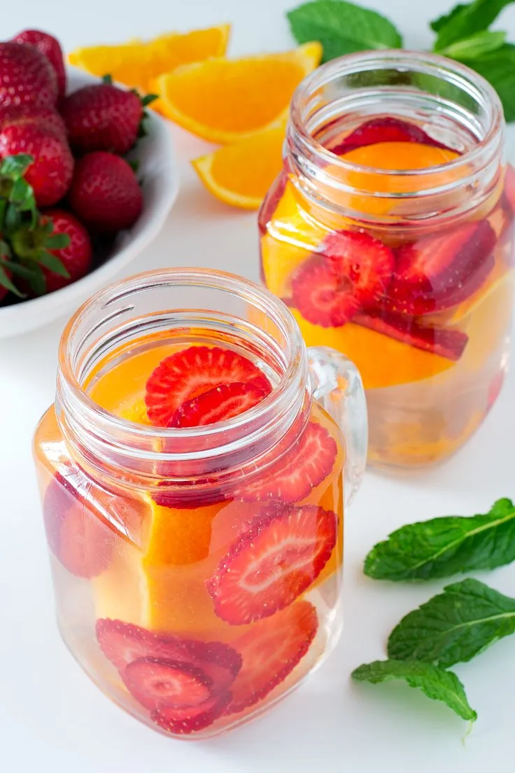 Dengan 8 Resep Infused Water Ini, Langsing Nggak Cuma Jadi Mimpi! 15