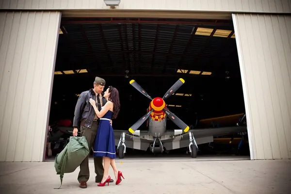 Punya Pacar Pilot? Inilah 8 Alasan Dia Layak Kamu Pertahankan Sampai Menyentuh Pelaminan! 12