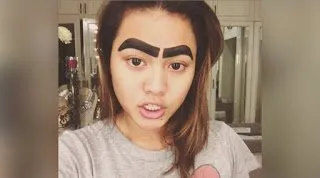 Alis Cewek Jakarta Kekinian