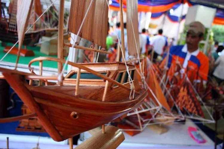 Selain Untuk Bahan Bangunan dan Sayuran, Bambu Bisa Dikreasikan Jadi 12 Barang Menarik Ini! 20