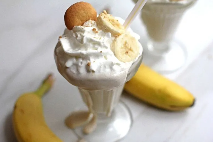 10 Resep Milkshake Nikmat Racikan Sendiri yang Dijamin Bikin Kafemu Ramai Pembeli! 12