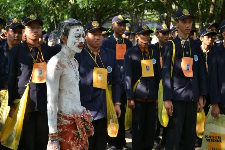 16 Hal Ini Pasti Pernah Kamu Rasakan Kalau Ngaku Mahasiswa Universitas Negeri Malang 32
