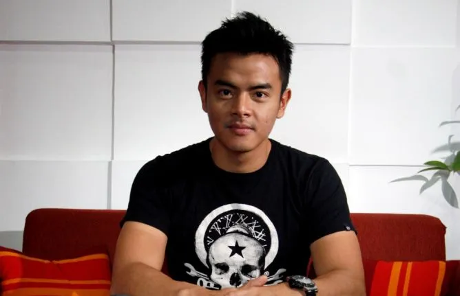 8 Aktor Tampan Indonesia yang Masih Available. Mereka Pun Siap Membuat Harimu Lebih Berwarna 14