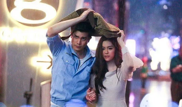 Lagi Galau, Jatuh Cinta, Sampai Bad Mood? 7 Film Ini Cocok Menemanimu 9