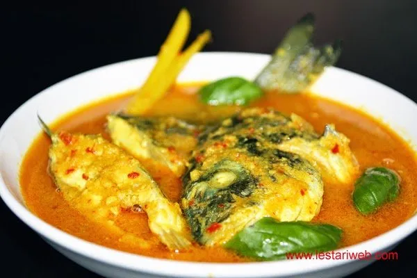 Dari Papeda Sampai Jus Gandaria, 8 Resep Olahan Khas Indonesia Timur yang Bikin Kamu Ingin Mencicipinya! 10