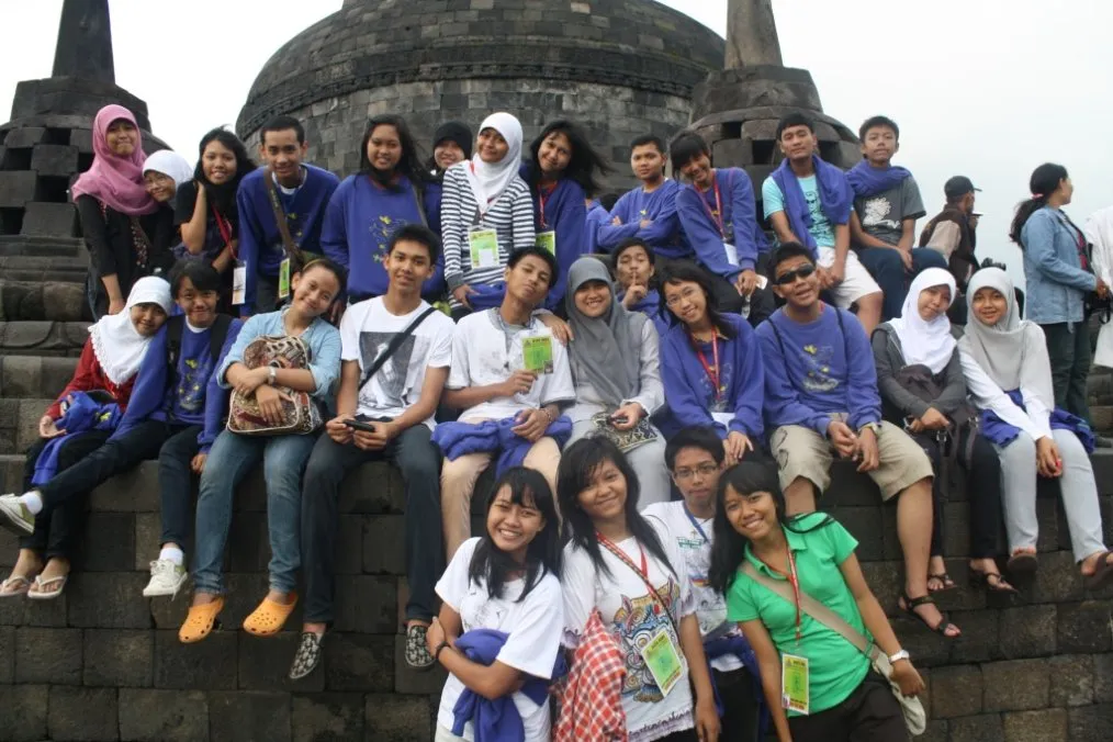 Masih Ingat Study Tour Zaman Sekolah Dulu? Inilah 11 Hal yang Pasti Bikin Kamu Rindu! 23