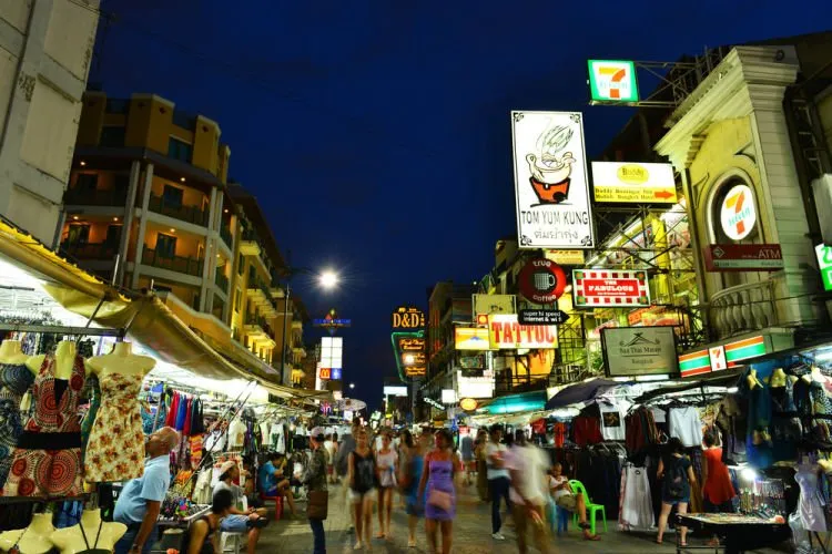 Daftar Tempat Wisata di Thailand yang Paling Favorit 17