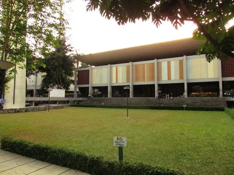 26 Suka-Duka yang Paling Sering Kamu Rasa Sebagai Mahasiswa ITB. Anak ITB Sejati, Pasti Ngerti! 51