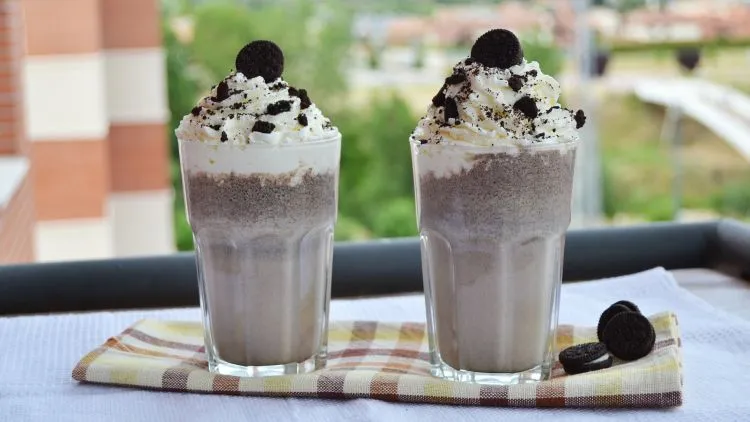 10 Resep Milkshake Nikmat Racikan Sendiri yang Dijamin Bikin Kafemu Ramai Pembeli! 13
