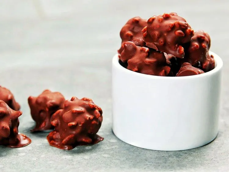 6 Kudapan dari Cokelat yang Bisa dengan Mudah Kamu Bikin di Kosan 8
