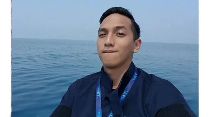 8 Aktor Tampan Indonesia yang Masih Available. Mereka Pun Siap Membuat Harimu Lebih Berwarna 16
