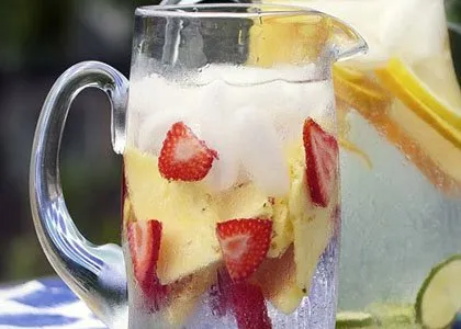 Dengan 8 Resep Infused Water Ini, Langsing Nggak Cuma Jadi Mimpi! 10