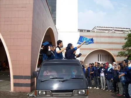 26 Suka-Duka yang Paling Sering Kamu Rasa Sebagai Mahasiswa ITB. Anak ITB Sejati, Pasti Ngerti! 47