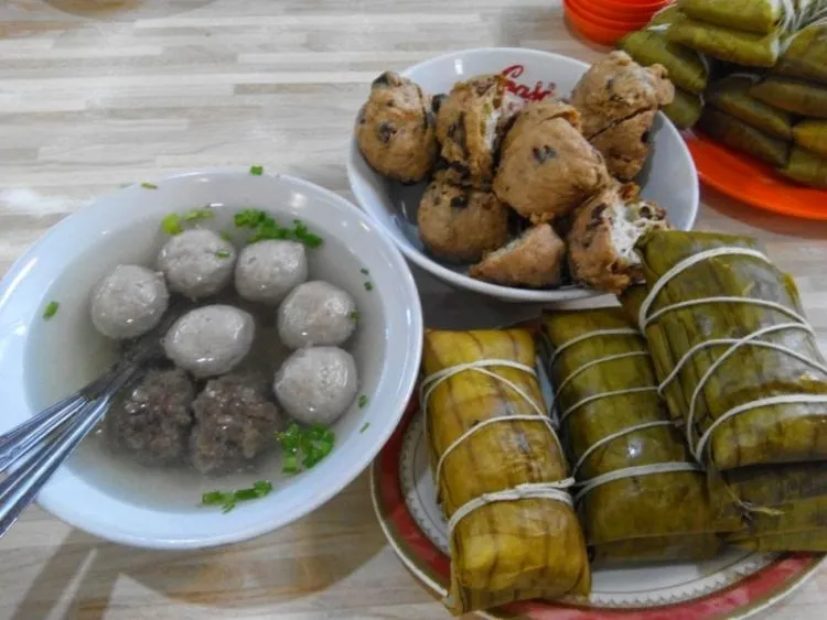 Ragam Kuliner Makassar, Nikmatnya Bikin Nagih! 20