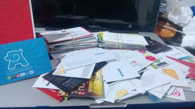 Inilah 12 Suka-Duka Yang Dirasakan Pasangan Kondangan : Berkali-kali Datang Ke Nikahan Namun Tak Kunjung Naik ke Pelaminan 19
