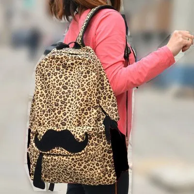 13 Model Backpack Ini Bakal Bikin Kamu Makin Kece dan Gaya Sekali 22