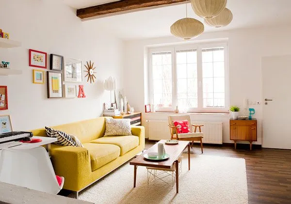 Untuk Rumah Masa Depanmu, 10 Design Ruang Tamu Mungil ini Siap Ditiru 12