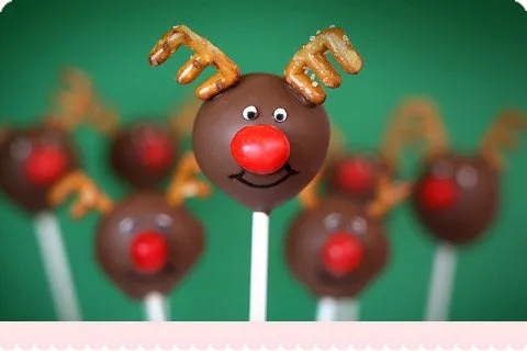 Lupakan Cokelat Buat 14 Februari. Mending Kasih Dia 22 Cake Pops Ini! 43