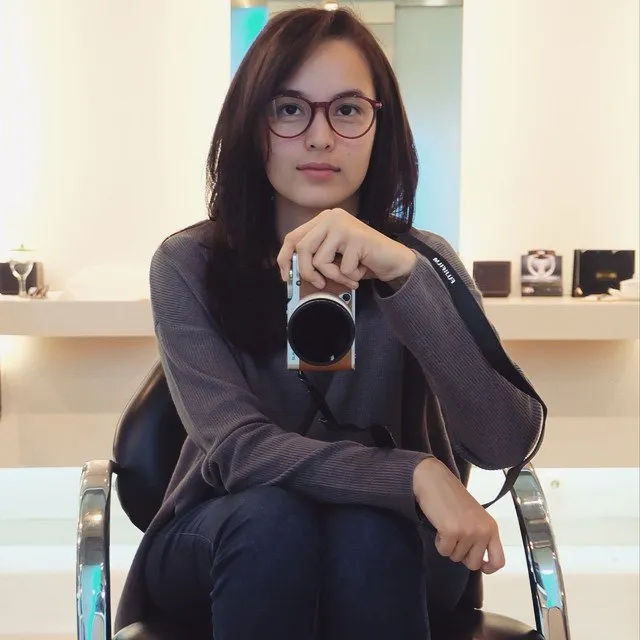Instagram Artis yang Sebenarnya Diam-diam Sering Dikepoin Sama Cowok. Tapi Mereka Nggak Pernah Mau Ngaku Aja 14