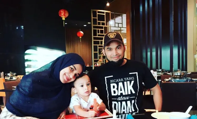 10 Papa Muda Gemesh yang Memanjakan Mata. Duh....Pengen Nikah Nggak Sih Jadinya? 17