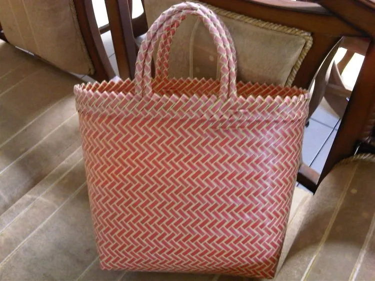 Mau Move On Dari Kantung Plastik? 15 Inspirasi Tote Bag Lucu Ini Bisa Menemanimu 30