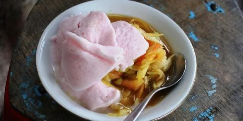 8 Resep Aneka Macam Rujak Ini Boleh Banget Kamu Coba! 16