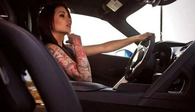 wanita kaya