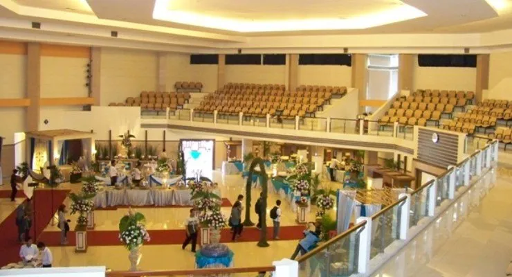 7 Inspirasi Merancang Resepsi Buat Kamu yang Budget Nikahnya Pas-pasan - Meski Sederhana Namun Tetap Berkesan 11
